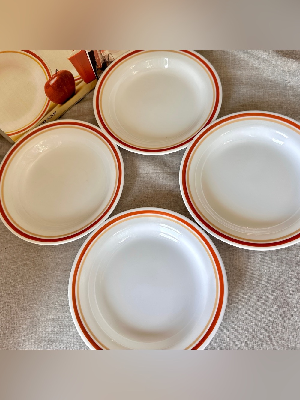 *Vintage* NEW in Box! Corelle Dimension IV Cinnamon 16 Piece Set 4 Place Setting - Picture 4 of 16